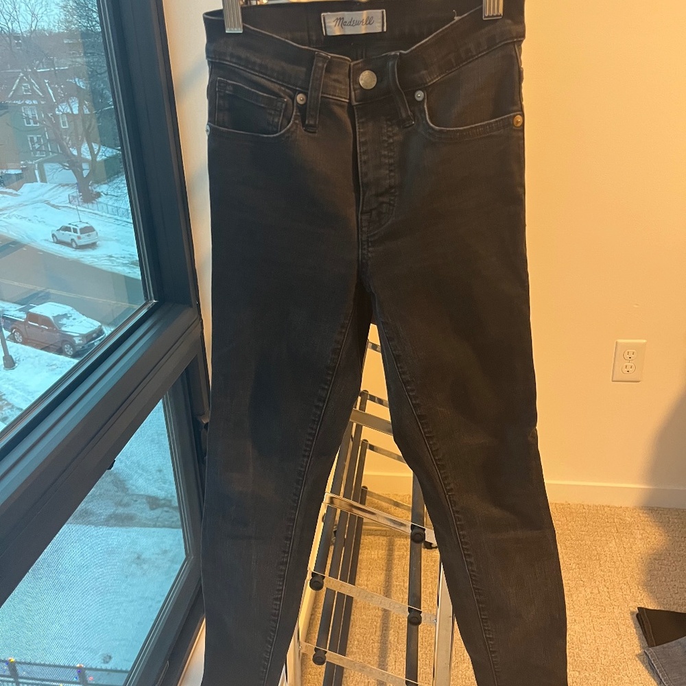 Madewell 9 inch high rise skinny jean faded black 23